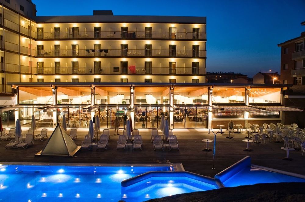 Hotel Papi Malgrat de Mar Exteriör bild
